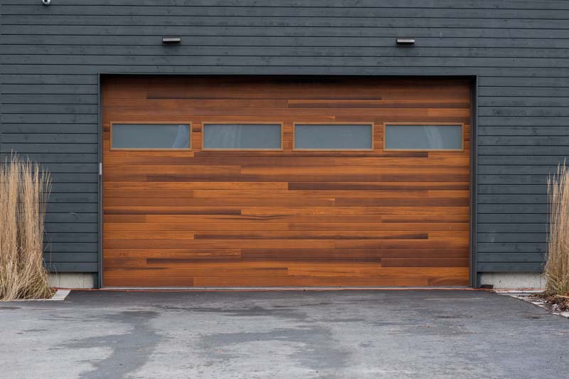 Overhead Door Trends: Design, Performance and Market Outlook for 2027
